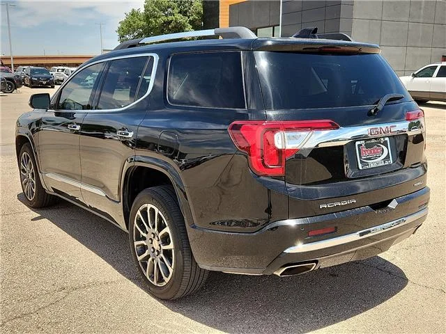 Used 2020 Black GMC Denali All-wheel Drive image 3