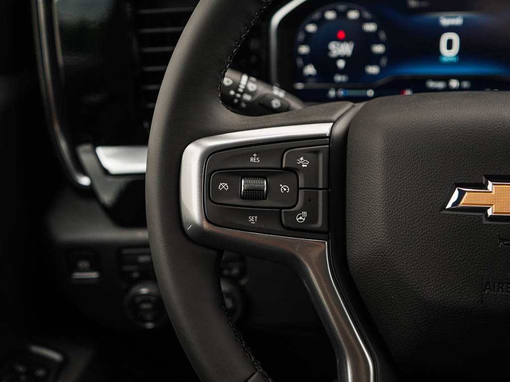 2025 Chevrolet Silverado 1500 LT - Photo 18