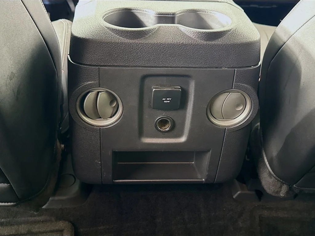 Used 2015 Tuxedo Black Metallic Ford Platinum image 27