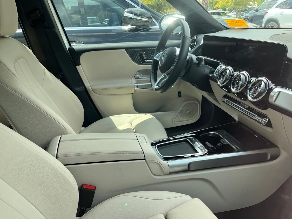 Certified Used 2026 White Mercedes-Benz GLB 250 image 10