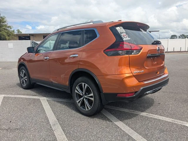 Used 2019 Monarch Orange Nissan SV image 4