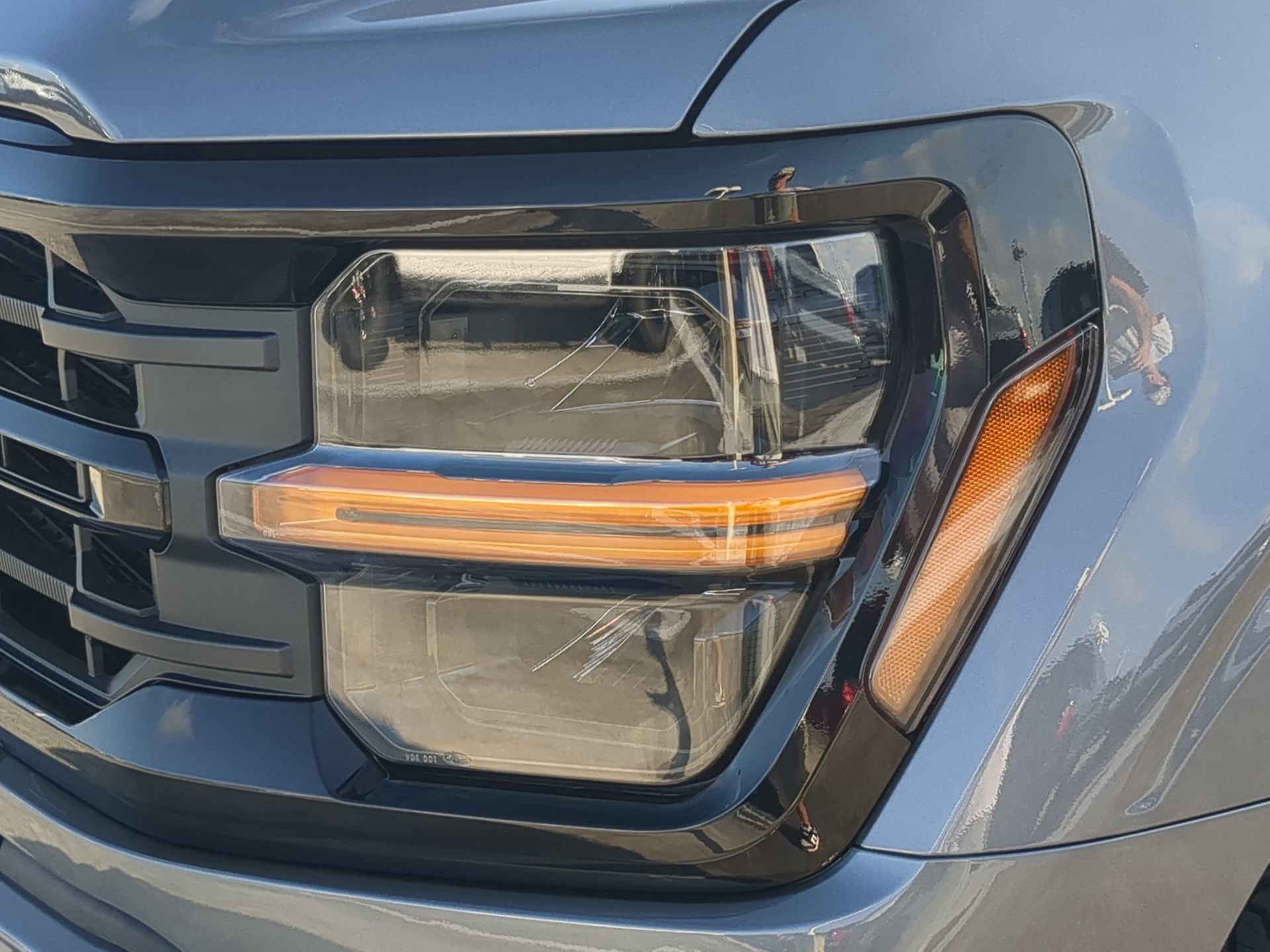 New 2026 Carbonized Gray Metallic Ford XLT image 41