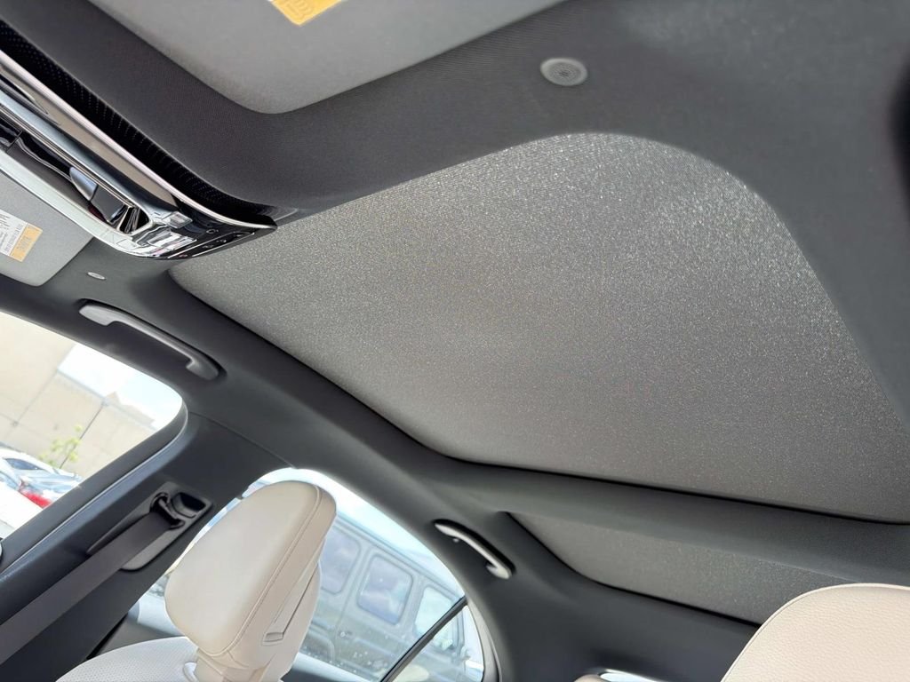 New 2026 Selenite Grey Metallic Mercedes-Benz C 300 image 8
