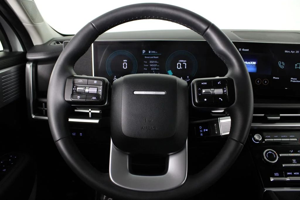 Used 2026 White Hyundai SE image 10