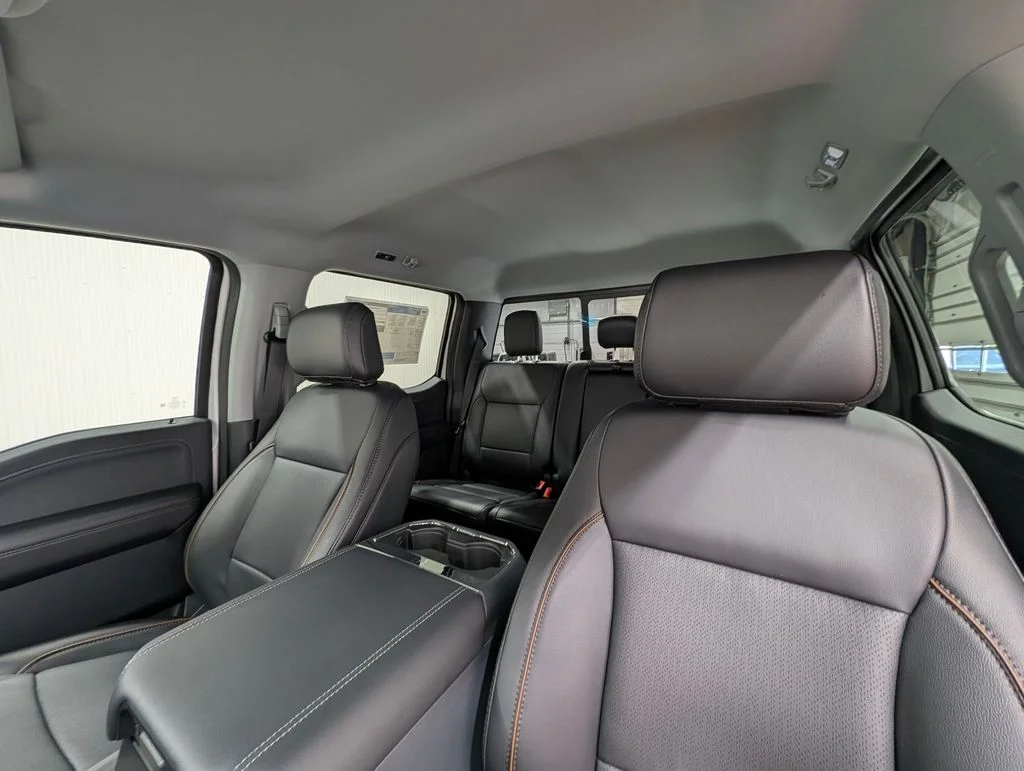 New 2026 Oxford White Ford F-250® Lariat® image 19