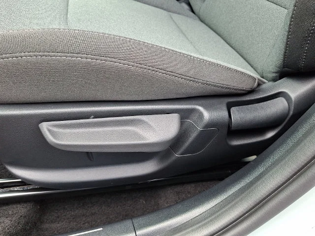 Certified Used 2025 Gray Kia LXS image 27