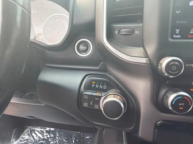 Used 2020 Granite Crystal Metallic Clearcoat Ram Big Horn image 26
