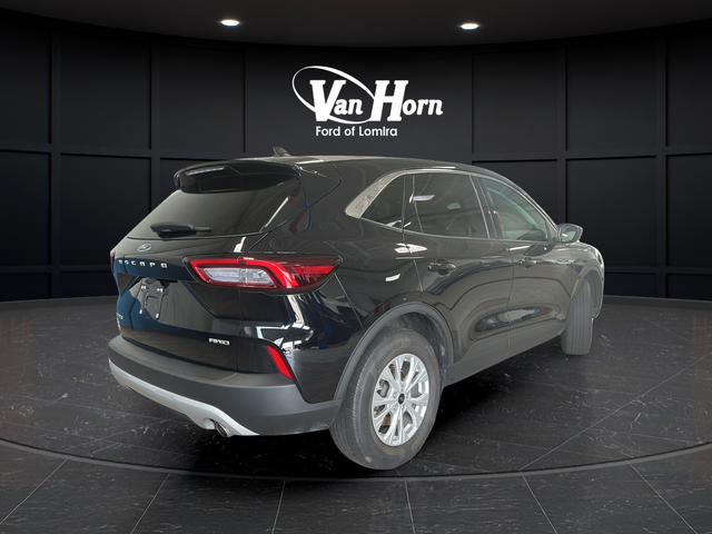 Used 2024 Agate Black Metallic Ford Active image 7