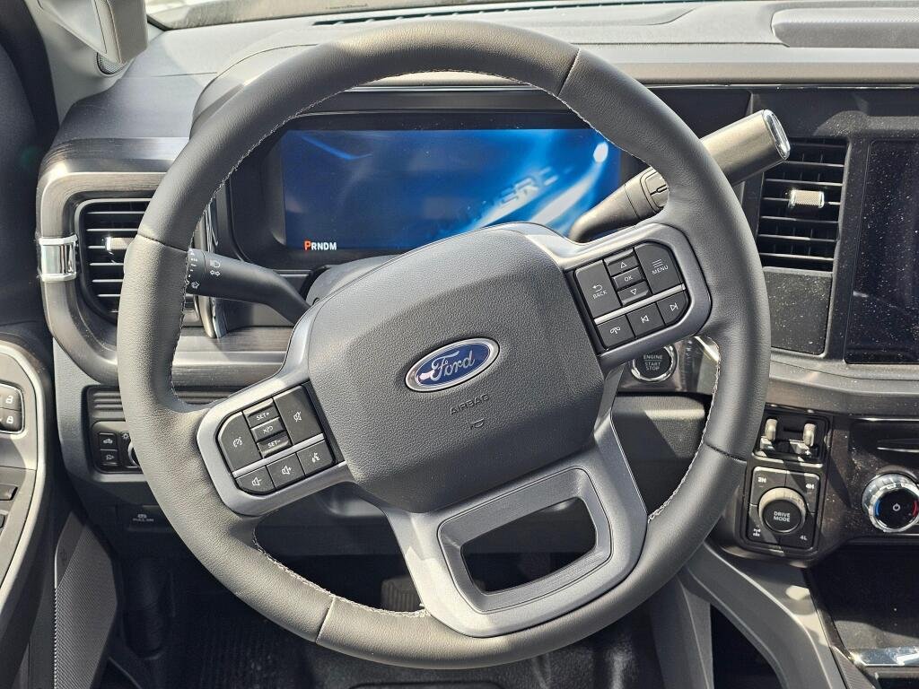 New 2026 Agate Black Metallic Ford F-350® Lariat® image 20