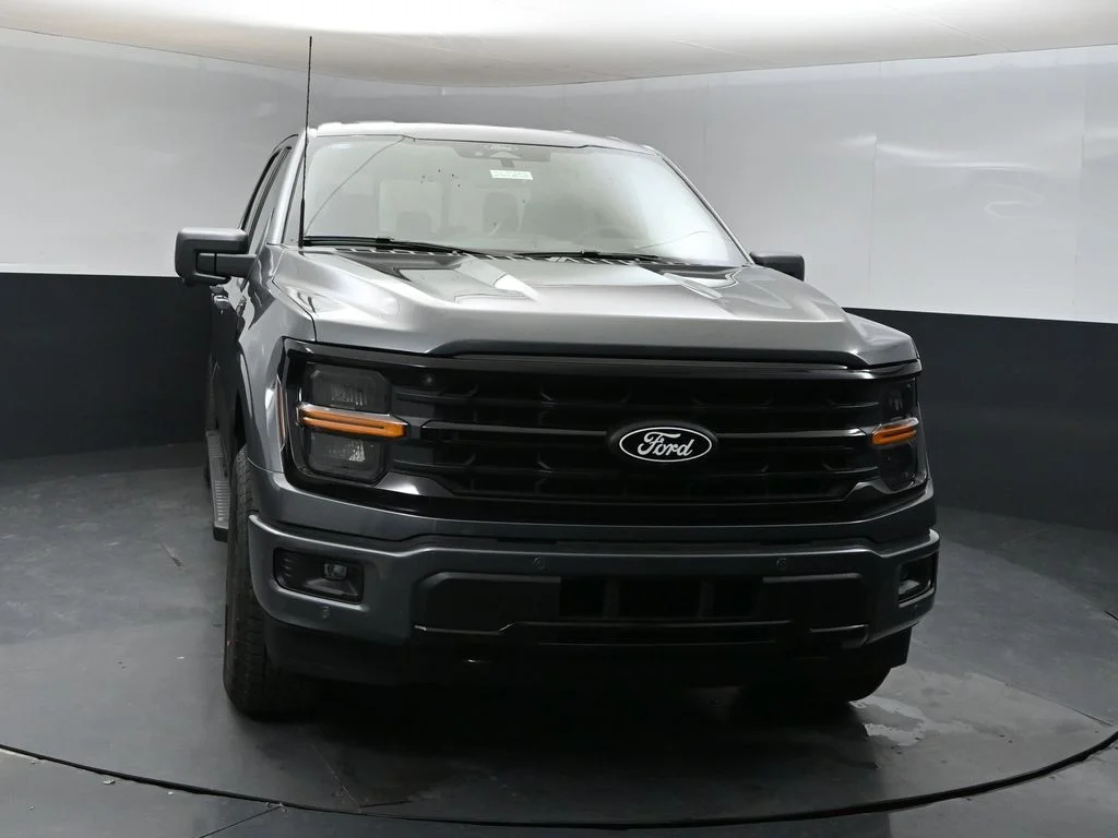 New 2026 Gray Metallic Ford XLT image 6