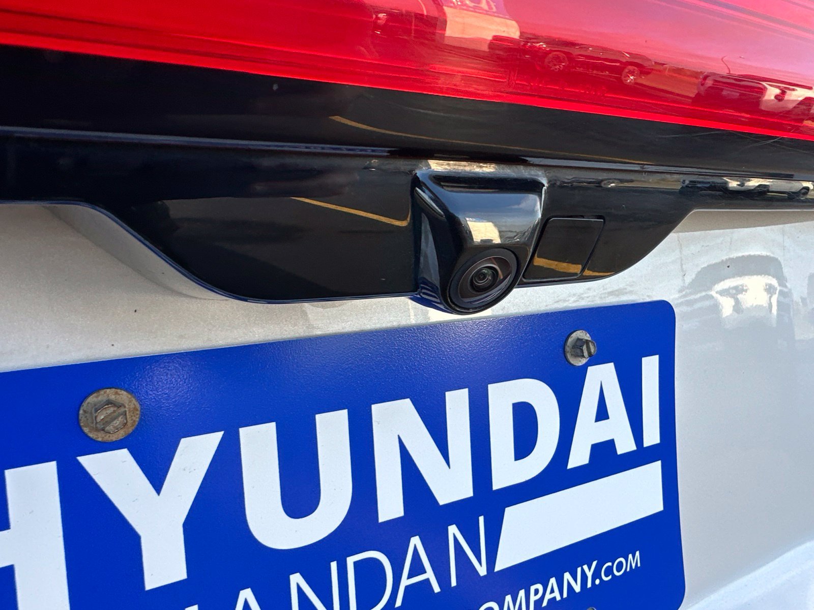 Used 2019 White Lincoln Reserve image 6