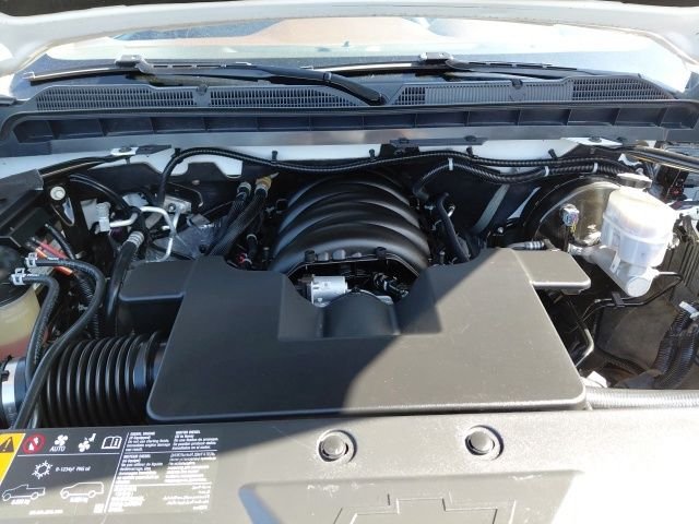 Used 2018 Beige Chevrolet High Country image 37