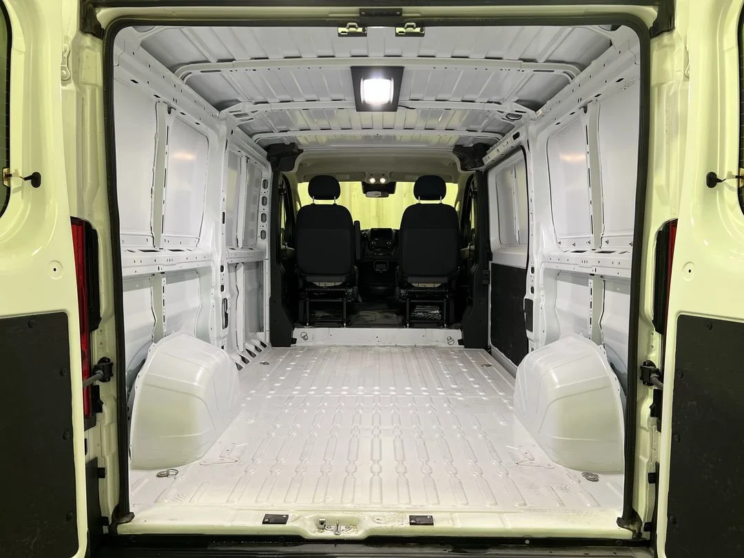 New 2026 Bright White Clear-Coat Exterior Paint RAM Tradesman 1500 Low Roof 136 WB w/Pass Seat image 16