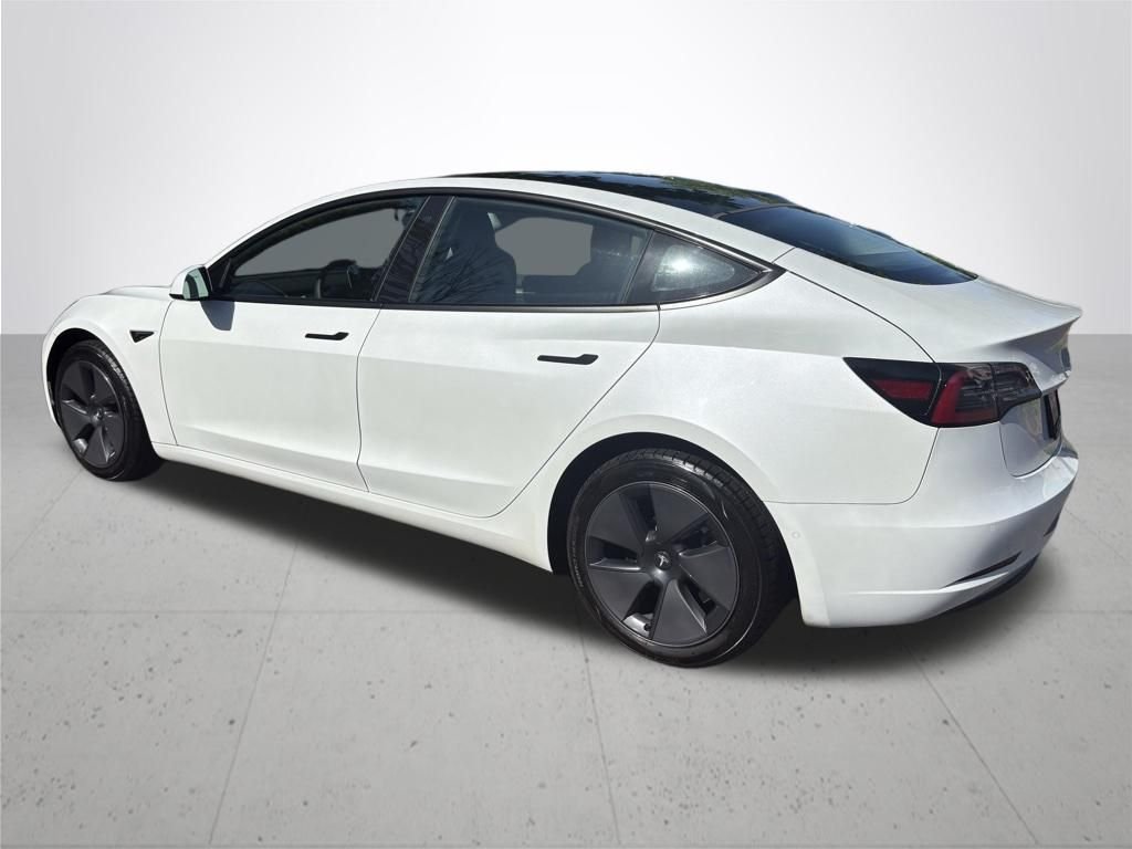 Used 2022 Pearl White Multi-Coat Tesla Long Range image 8