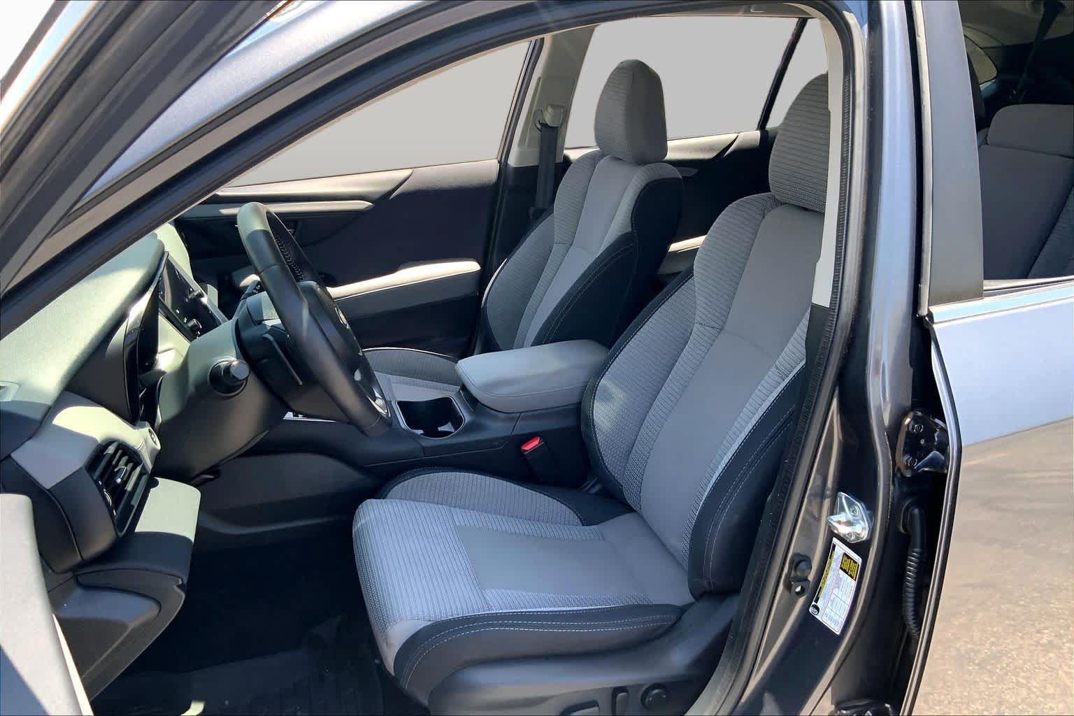 Used 2025 Magnetite Gray Metallic Subaru Premium image 8