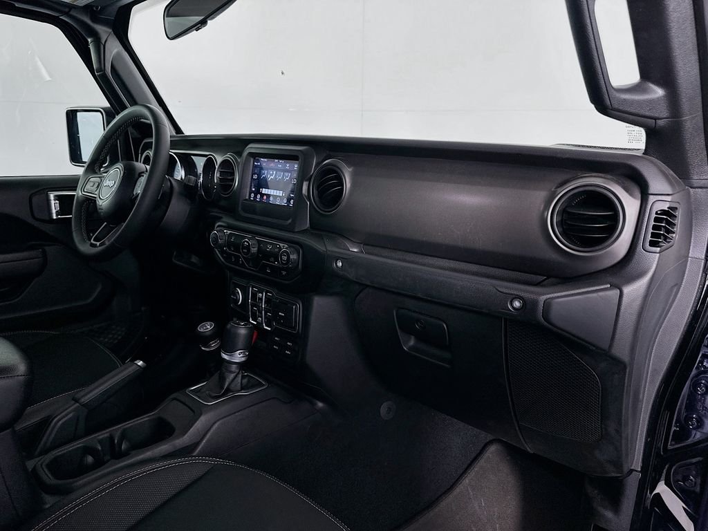 Used 2023 Black Clearcoat Jeep Sport image 28