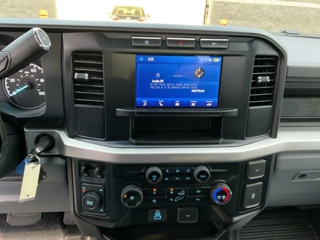 2024 Ford F-450 Super Duty Chassis Cab XL - Photo 15