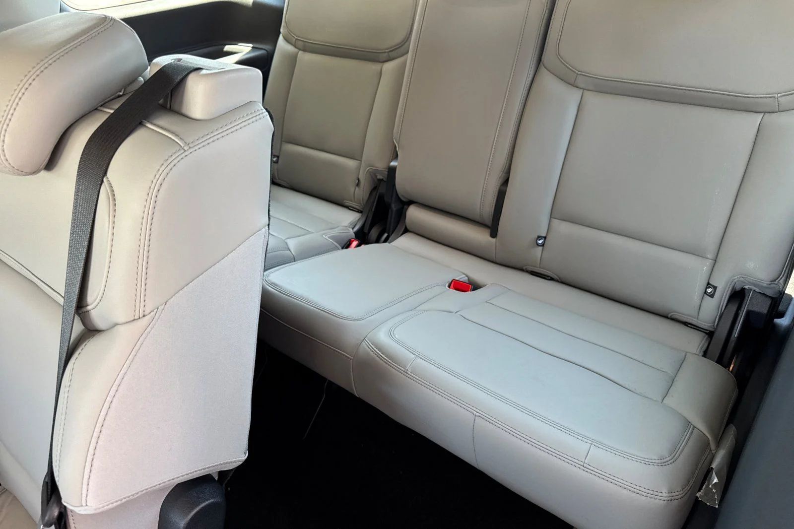 New 2026 Star White Metallic Tri-Coat Ford Active image 18