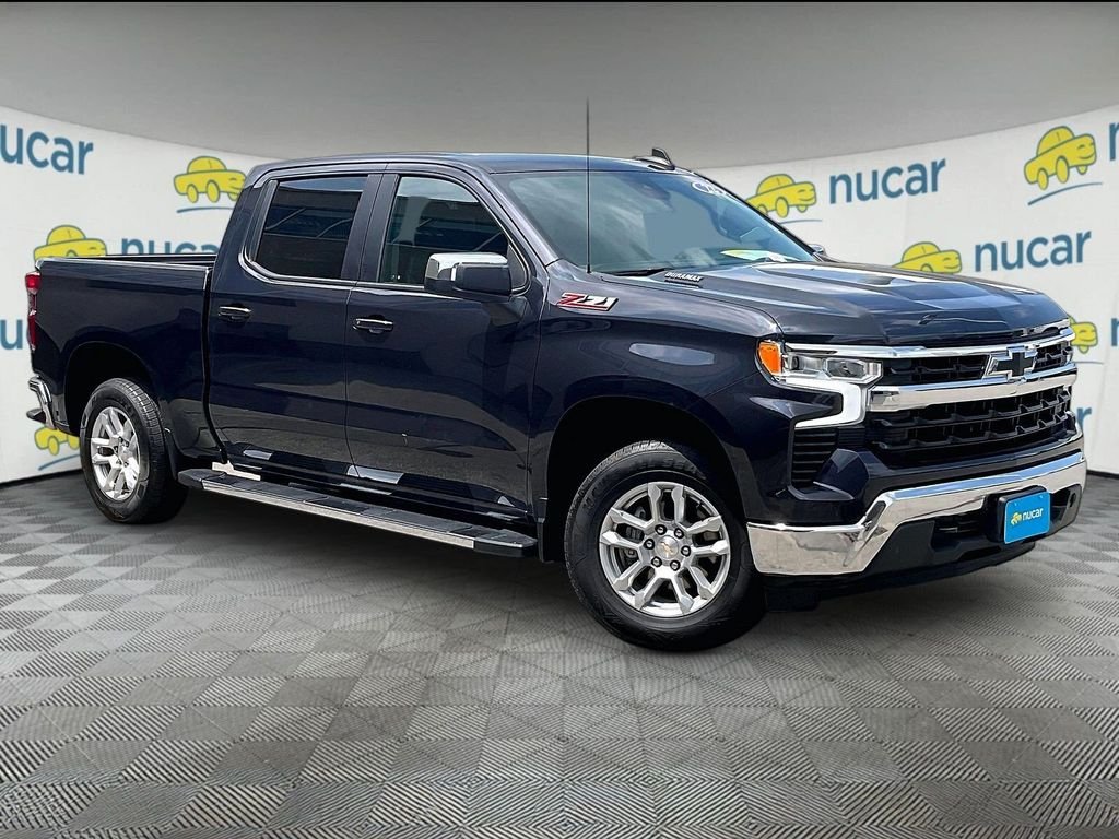 Used 2022 Gray Chevrolet LT image 1