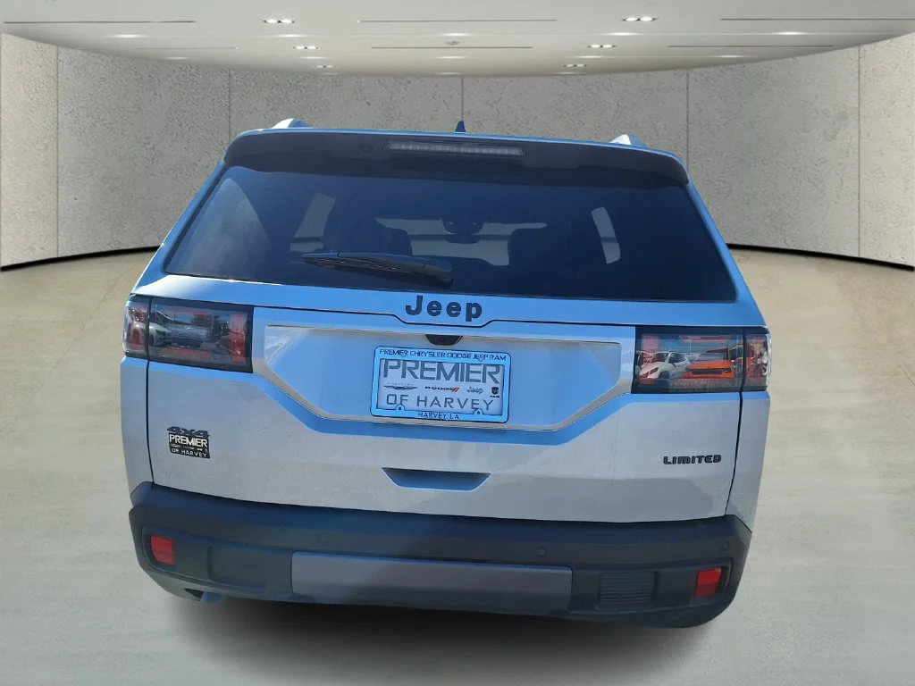 New 2026 Silver Jeep Limited image 4