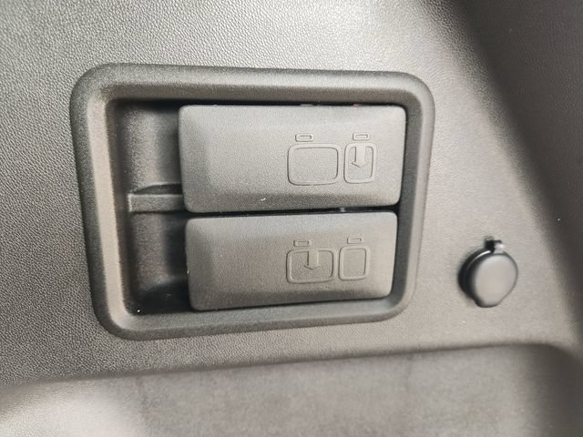 Used 2024 Downpour Metallic GMC SLE image 34