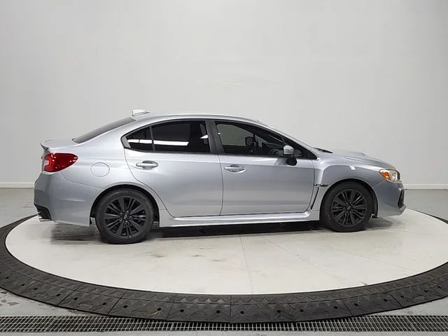 Used 2018 Silver Subaru Base image 8