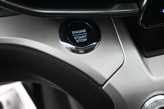 Used 2020 Agate Black Metal Ford XLT image 21