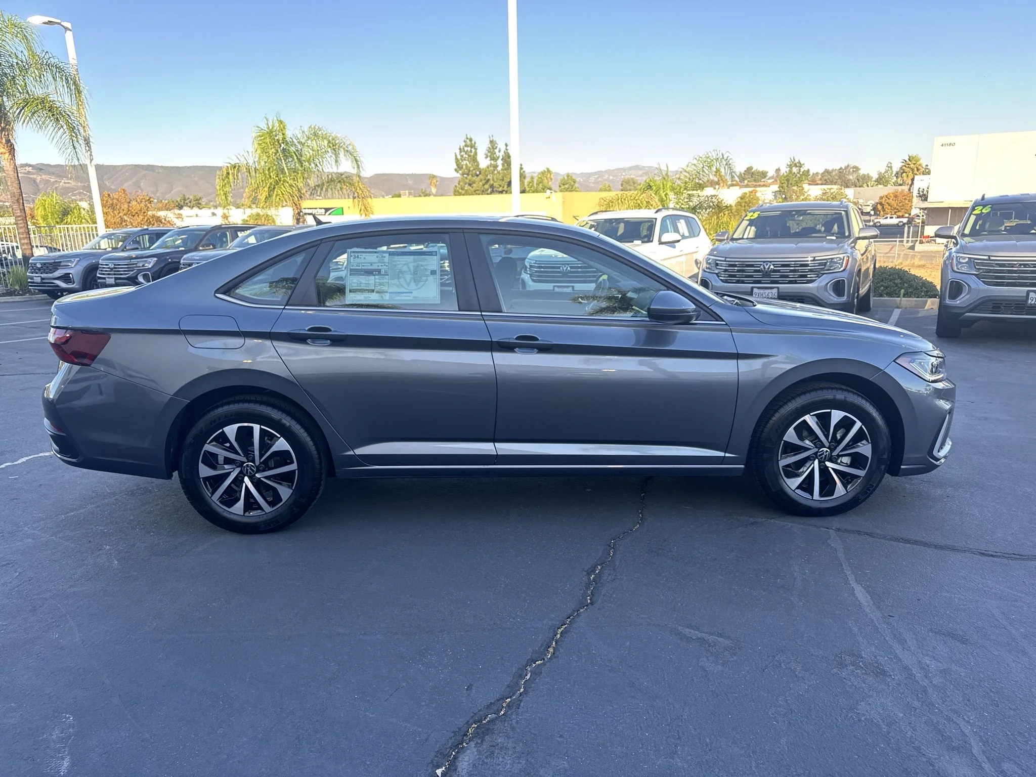 New 2027 Platinum Gray Metallic Volkswagen S image 9