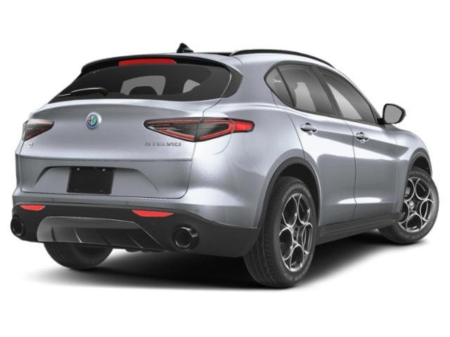 2025 Alfa Romeo Stelvio Sprint photo 3