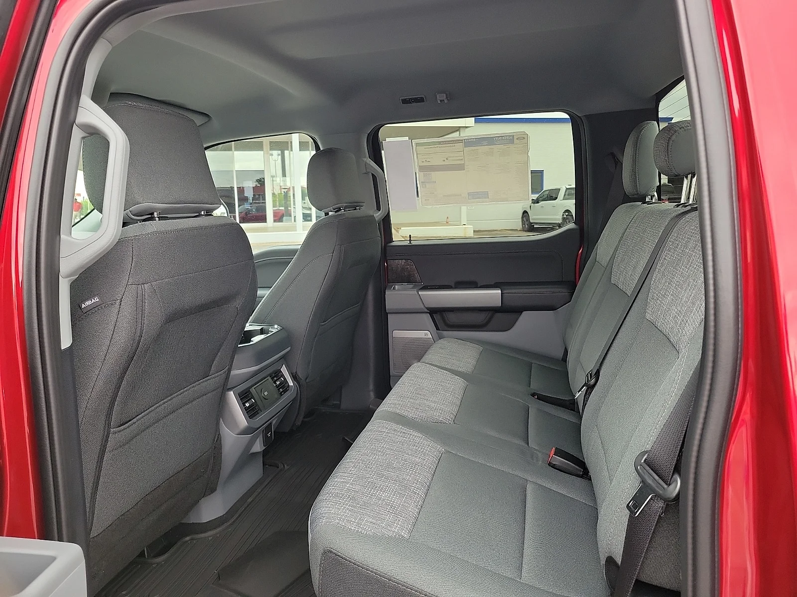 New 2026 Ruby Red Metallic Tinted Clearcoat Ford F-250&reg; XLT image 9