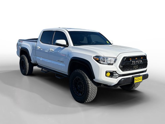 Used 2020 Super White Toyota TRD Off-Road image 7