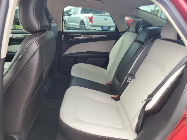 Certified Used 2019 Red Ford SE image 14