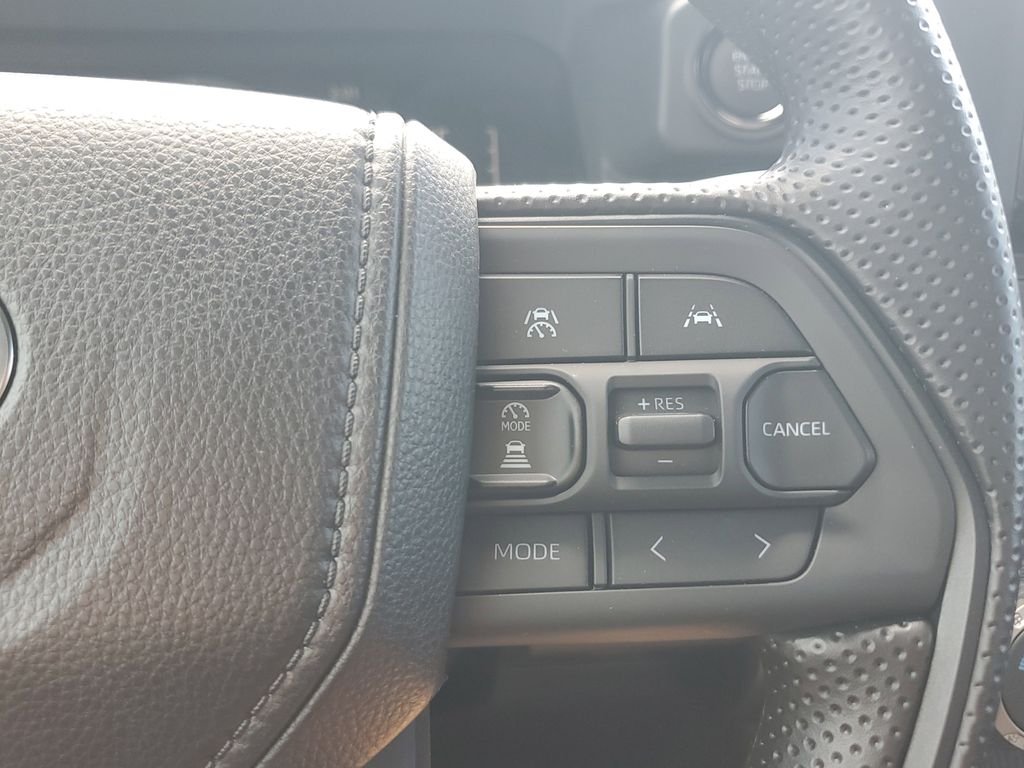 2025 Toyota Tacoma SR5 - Photo 29