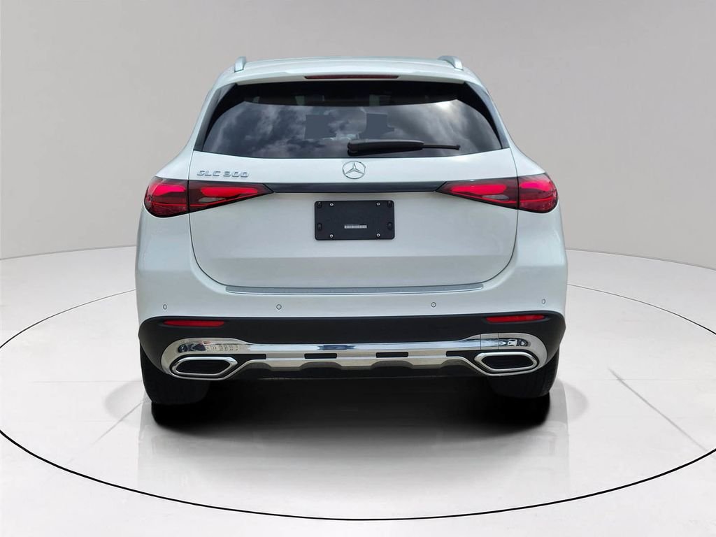 Certified Used 2023 White Mercedes-Benz GLC 300 image 5