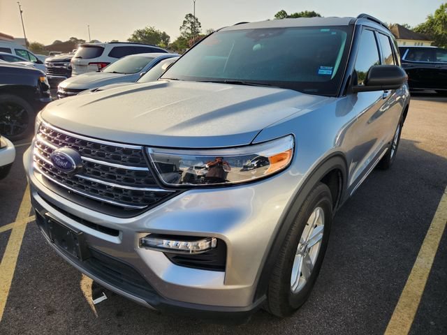 Used 2023  Ford XLT image 3
