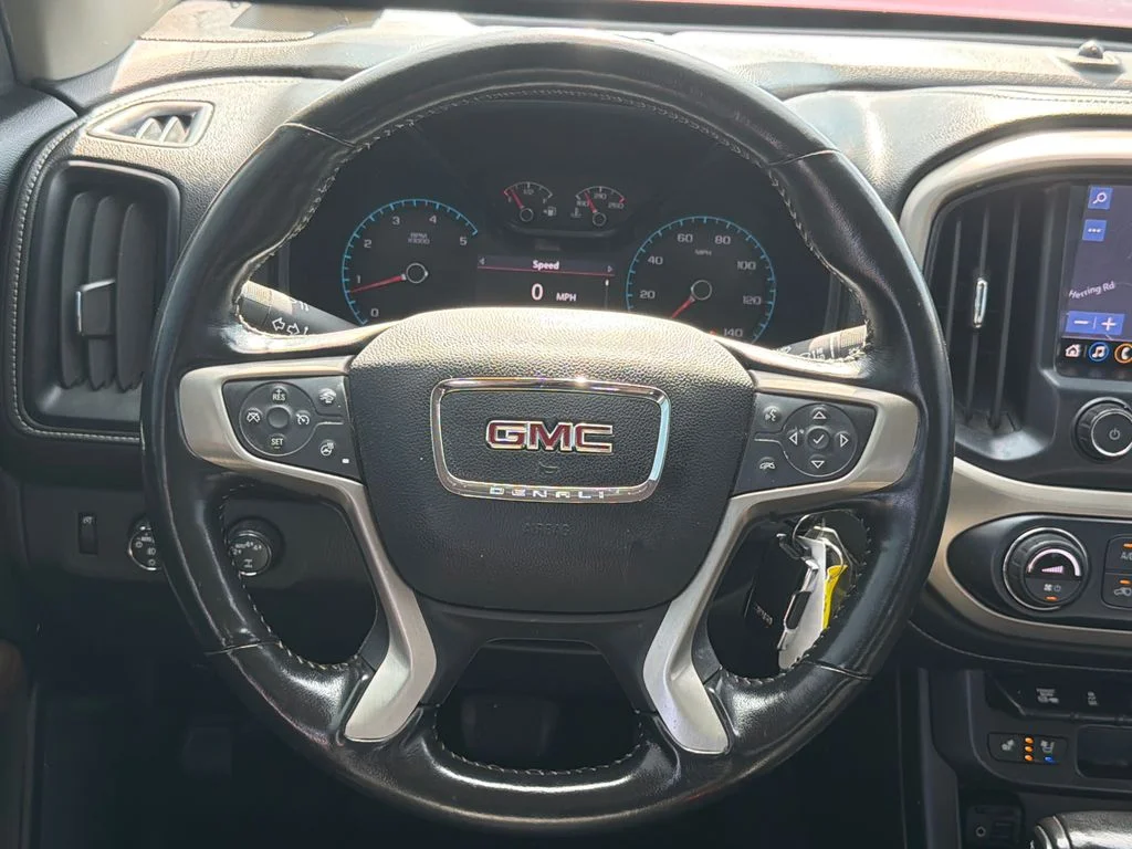 Used 2019 Red GMC Denali image 23
