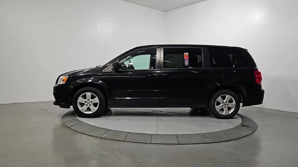 Used 2017 Dodge Grand Caravan SE with VIN 2C4RDGBG6HR550481 for sale in Roanoke, VA