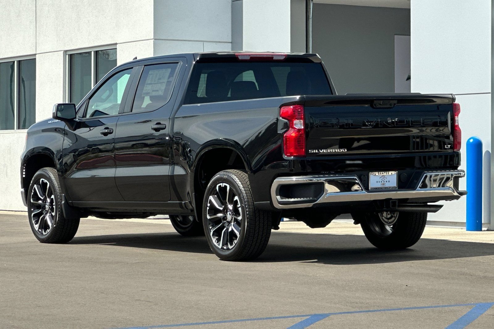 2026 Chevrolet Silverado 1500 LT - Photo 6