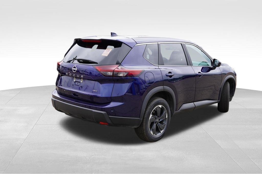 Used 2025 Deep Ocean Blue Pearl Nissan SV image 3