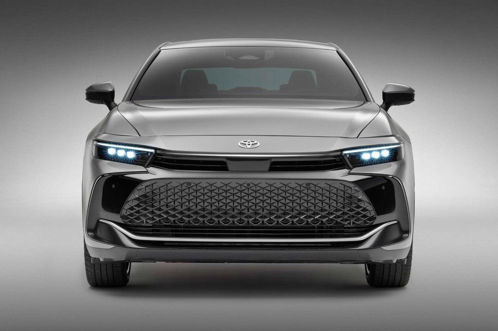 2023 TOYOTA CROWN - Image 2