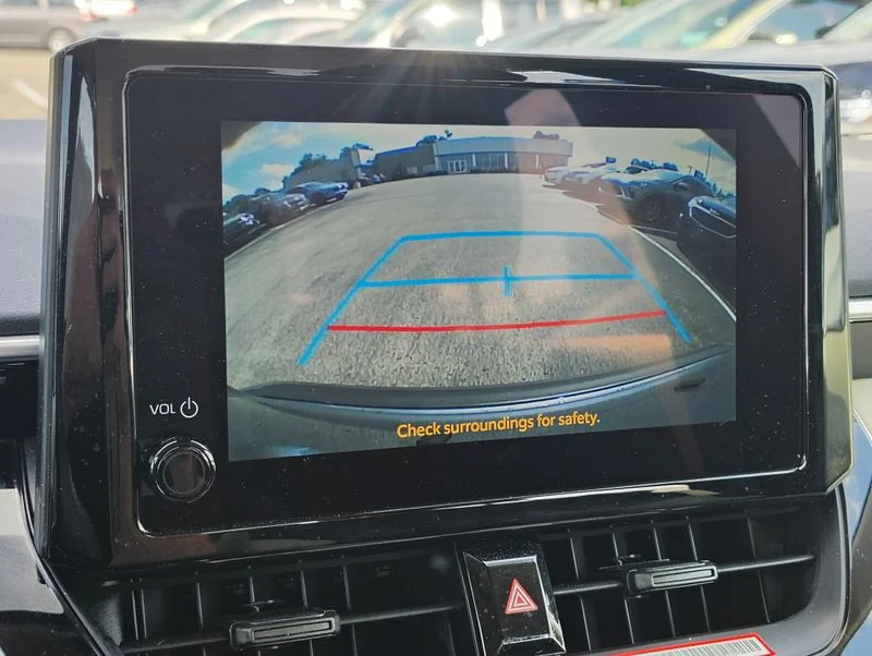 Used 2025  Toyota LE image 16