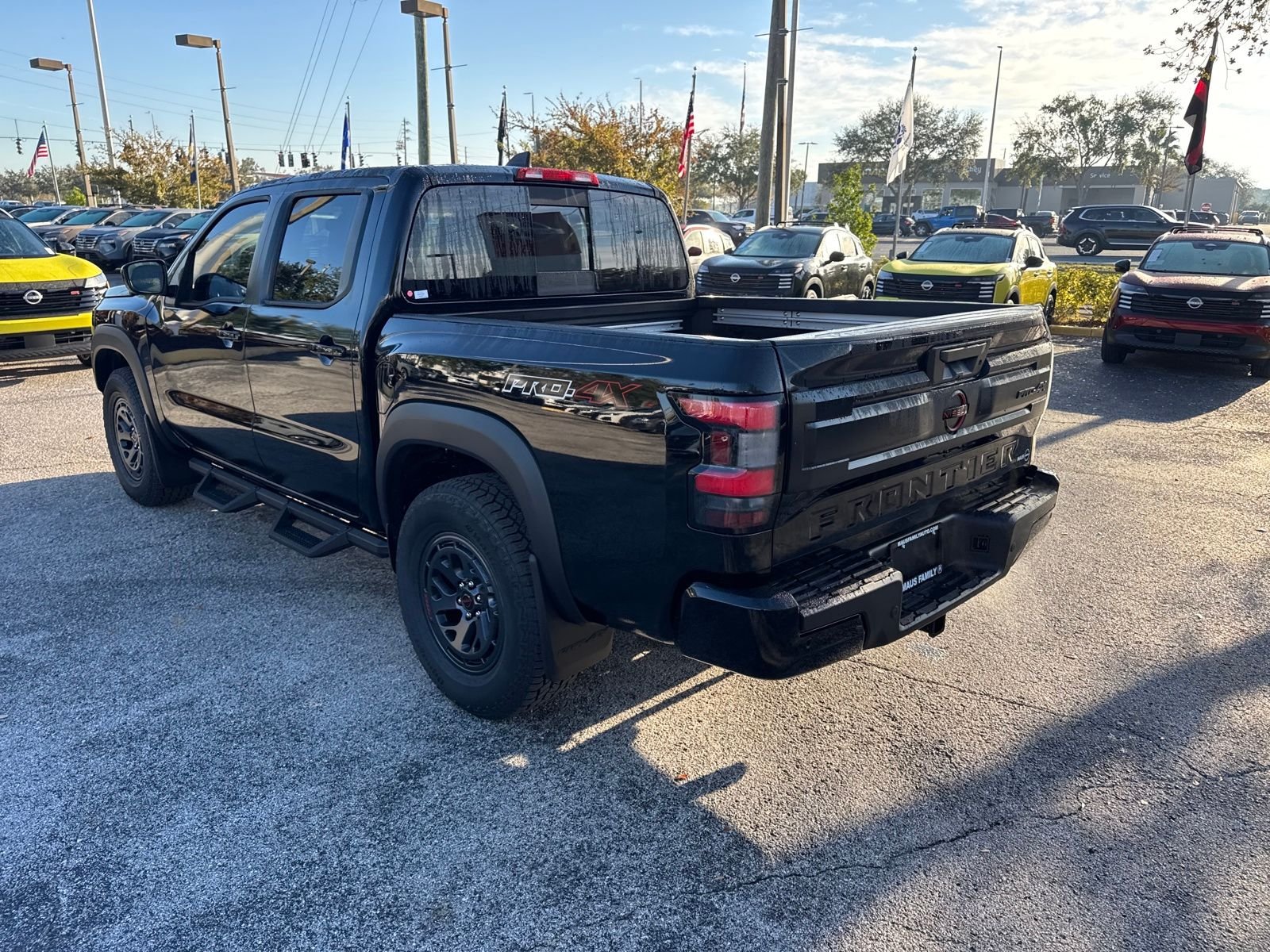 New 2026 Nissan Frontier PRO-4X 4D Crew Cab