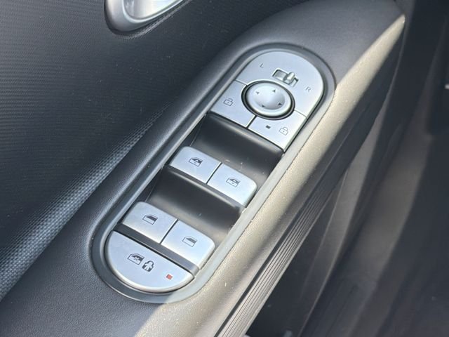 Used 2024 Gray Hyundai SEL image 16