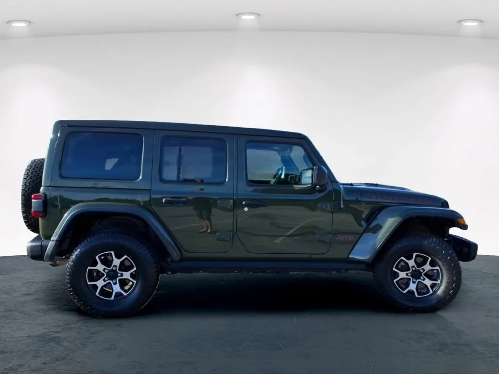 Used 2021 Green Jeep Unlimited Rubicon image 7