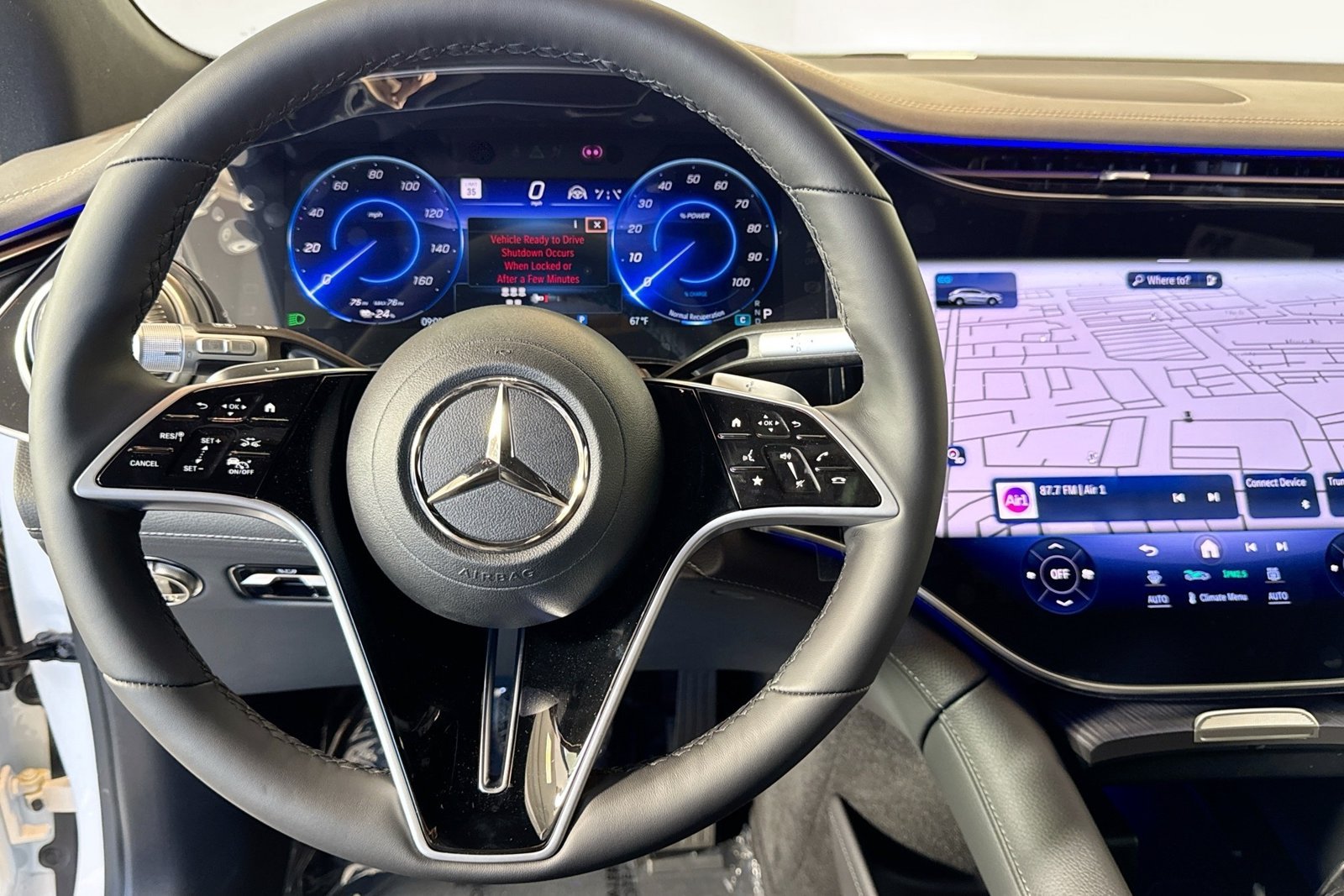 New 2026 Polar White Mercedes-Benz EQS 400 image 11