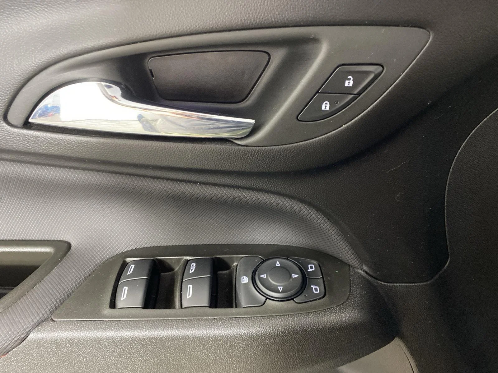 Used 2024 Mosaic Black Metallic Chevrolet RS image 12