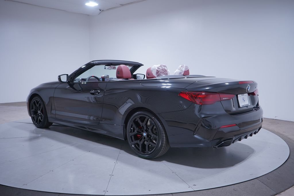 Used 2026 Black Sapphire Metallic BMW M440i image 7