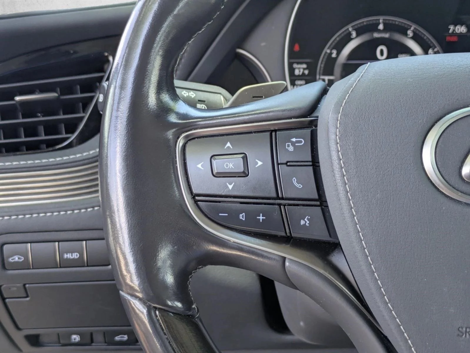 Certified Used 2023 Caviar Lexus LS 500 image 11