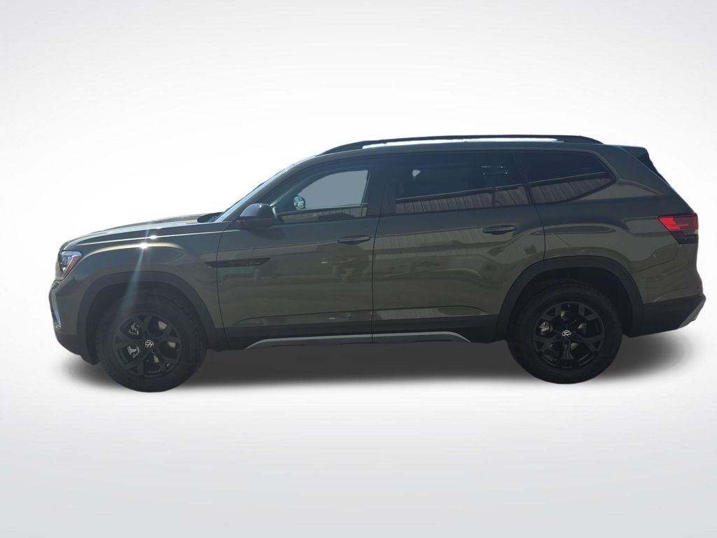 New 2026 Green Volkswagen 2.0T Peak Edition image 2