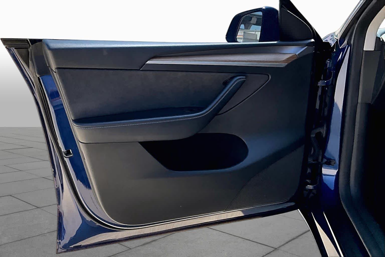 Used 2023 Deep Blue Metallic Tesla Long Range image 36